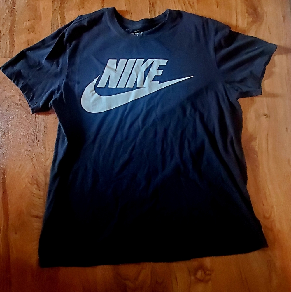 Nike T-Shirt